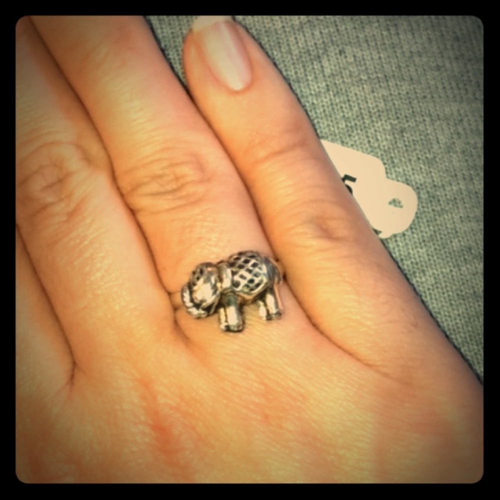 Sterling Silver Elephant 🐘 Ring approx size 6